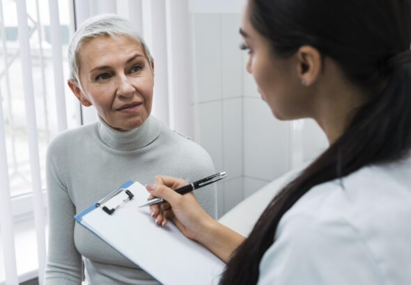doctor-taking-notes-about-patient